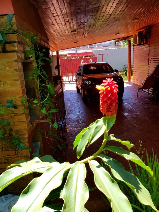 Vivi Iguazu Casa Familiar Villa Puerto Iguazu Exterior photo