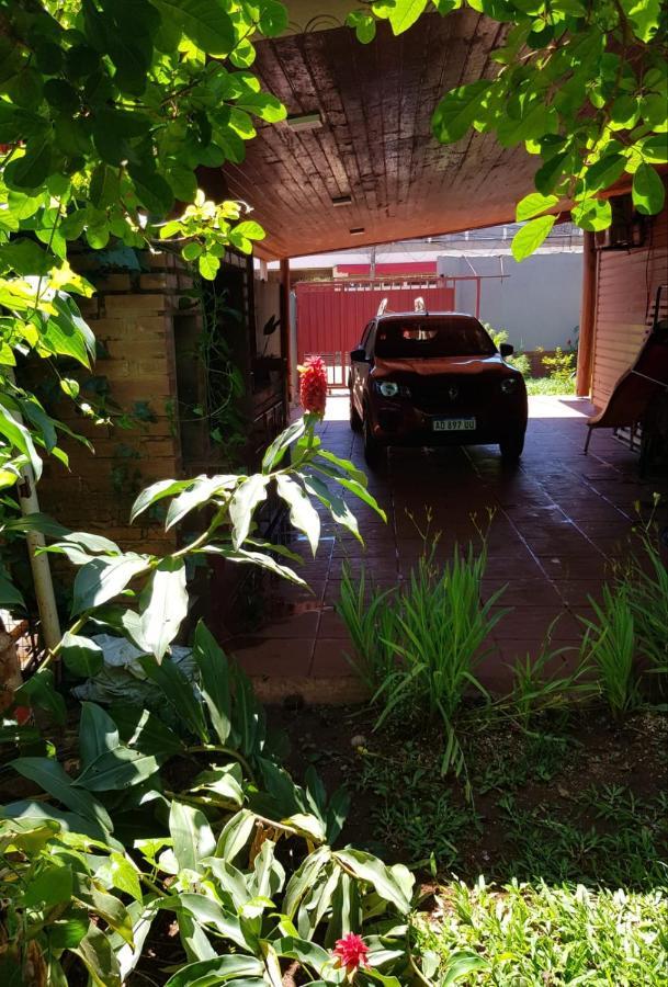 Vivi Iguazu Casa Familiar Villa Puerto Iguazu Exterior photo